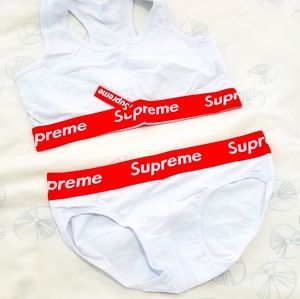 Supreme set